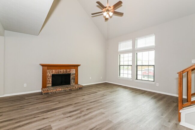 Building Photo - 9201 Grant Dr