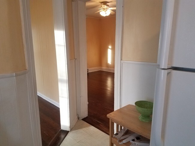 Building Photo - 31 Beach Ave