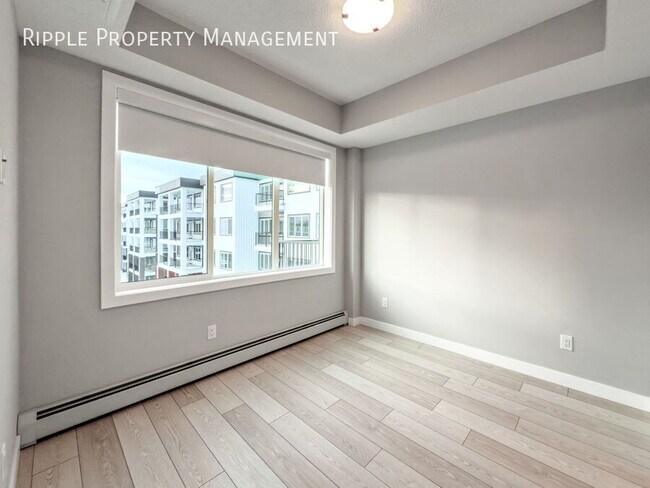 Building Photo - Modern 2 Beds, 1 Baths Apartment/Condo | A...