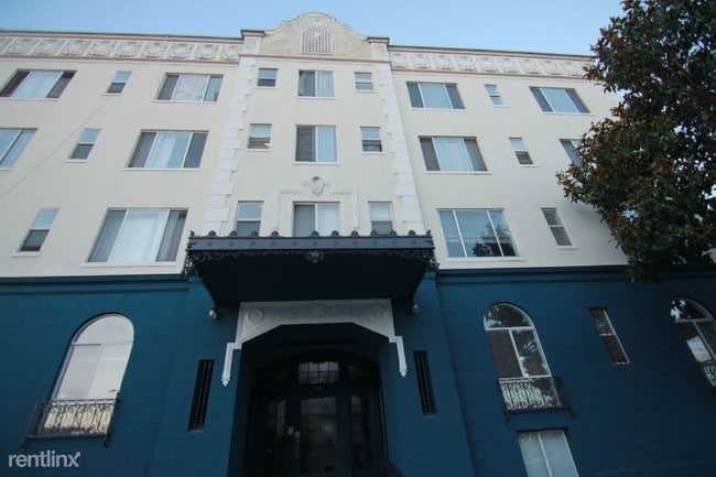 Building Photo - 500S S Westmoreland Ave