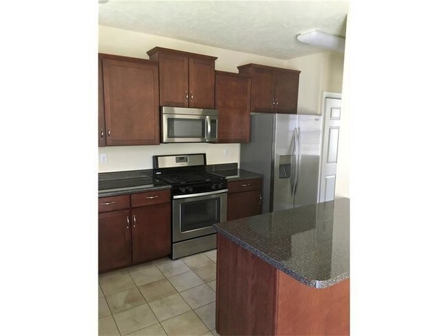 Foto del edificio - 10554 Timber Edge Dr