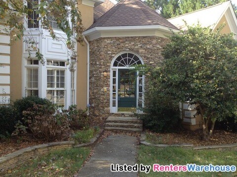 Building Photo - 1426 Waterford Green Dr