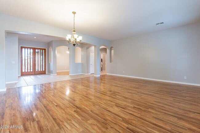 Foto del edificio - 13354 W San Miguel Ave