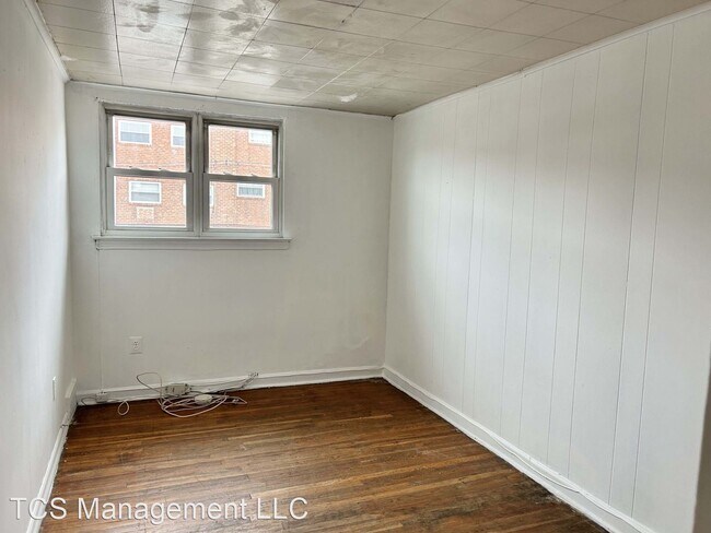 Building Photo - 3 br, 1 bath House - 119 Church Street