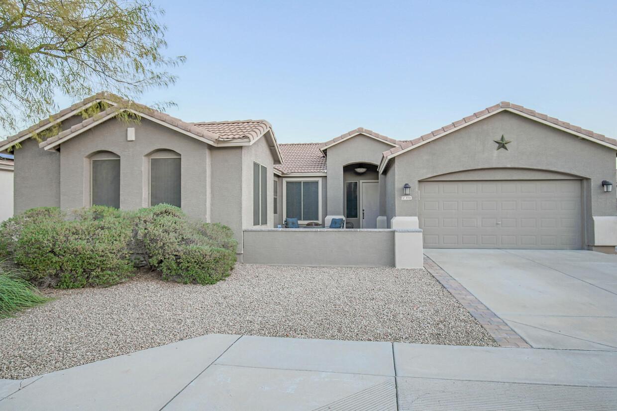 Foto principal - 3701 W Buckhorn Trail