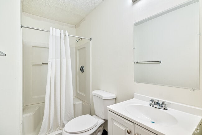 1BR, 1BA - 224SF - Baño - Siegel Select Jacksonville/Orange Park