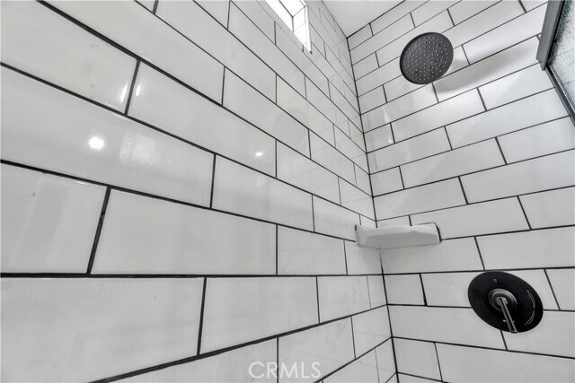 Building Photo - 7327 Wilcox Ave