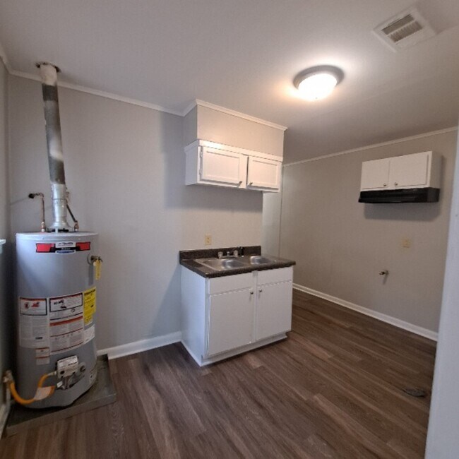 Foto del edificio - 2657 Whitman Ave