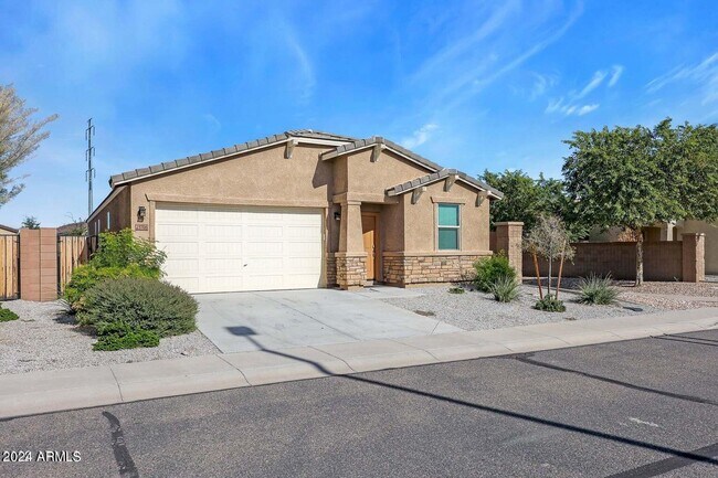 Building Photo - 23708 W Watkins St