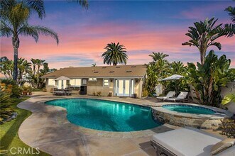 Building Photo - 25222 Del Rio