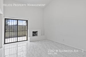 Foto del edificio - 2202 W Glenrosa Ave