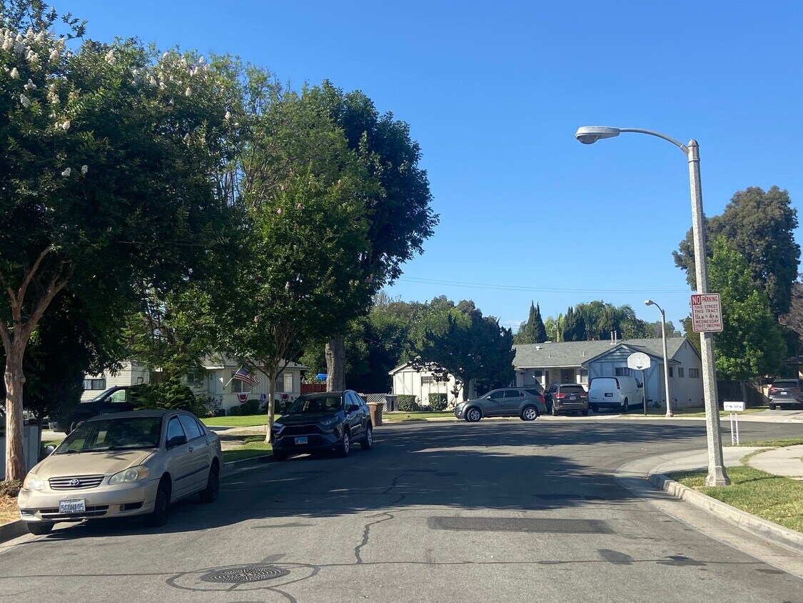Photo - 207 Santa Clara Pl (Fullerton, CA)