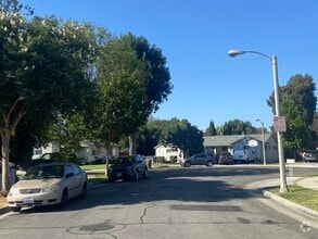 Building Photo - 207 Santa Clara Pl