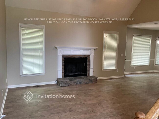 Foto del edificio - 118 Thunder Ridge Ln
