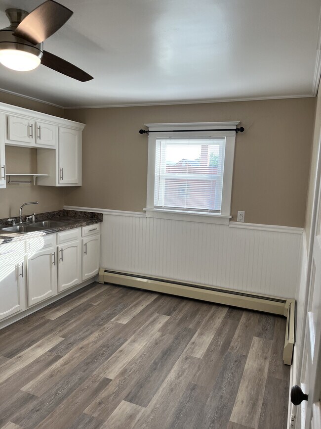 Kitchen 2 - 722 Bellefonte Avenue