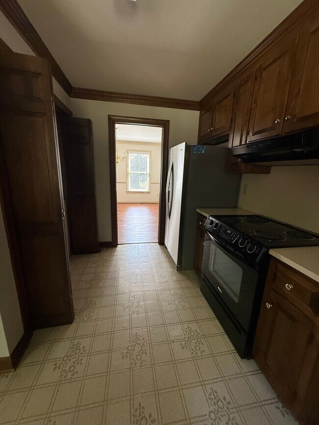 Foto del edificio - 4761 Bristol Cir