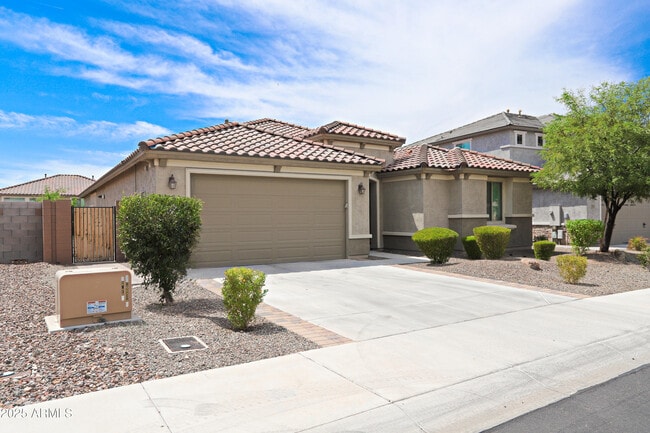 Building Photo - 7013 W Bajada Rd
