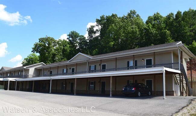 Building Photo - 16857 Hunters Ridge Ln