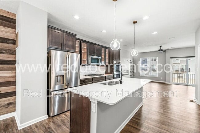 Building Photo - 2936 W New York St