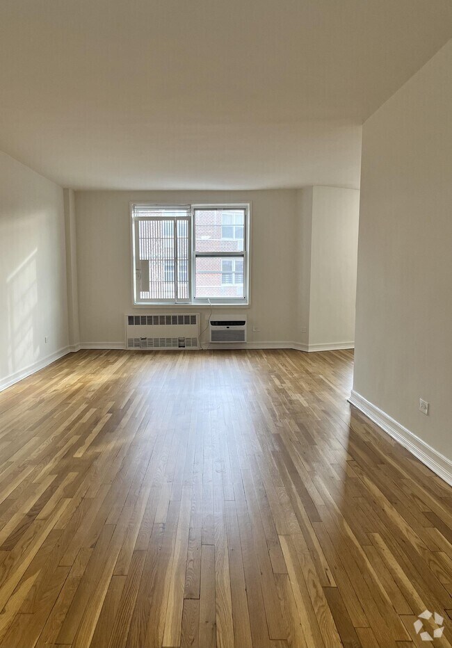 11209 Studio Apartments under 2,200