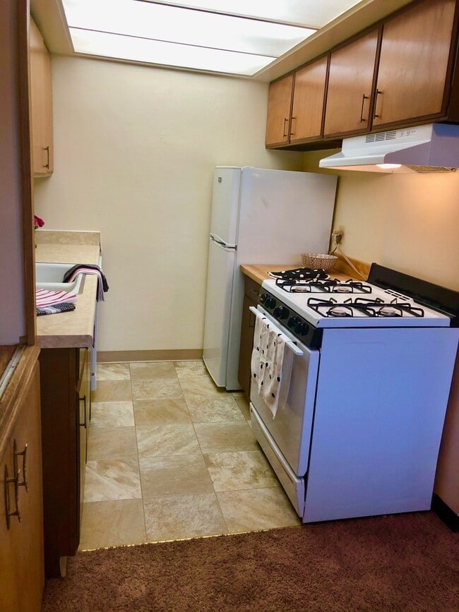 Interior Photo - Carriage Court