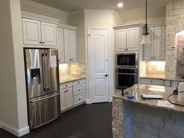 Foto del edificio - 3750 Pinebrook Hollow Ln