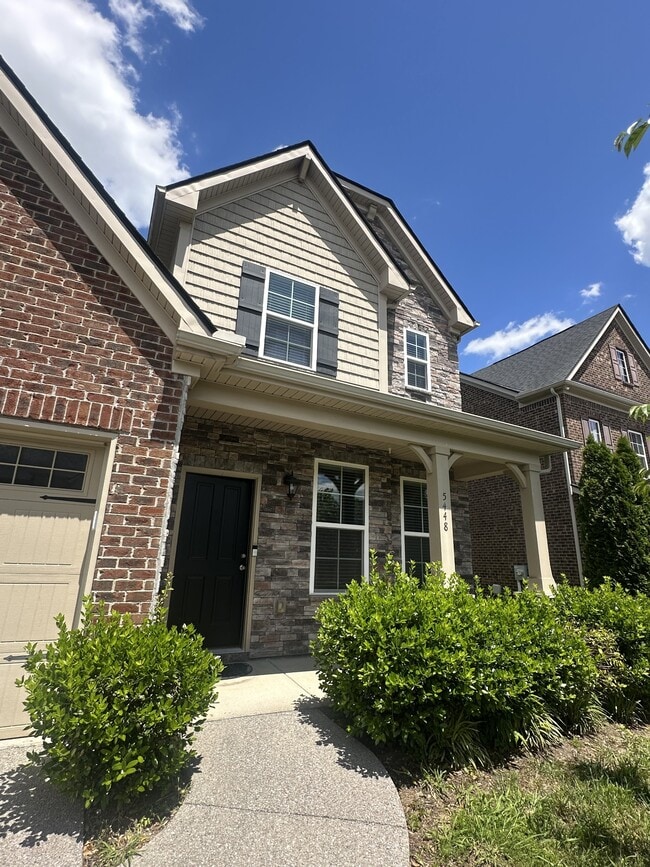 Building Photo - 5448 Pisano St