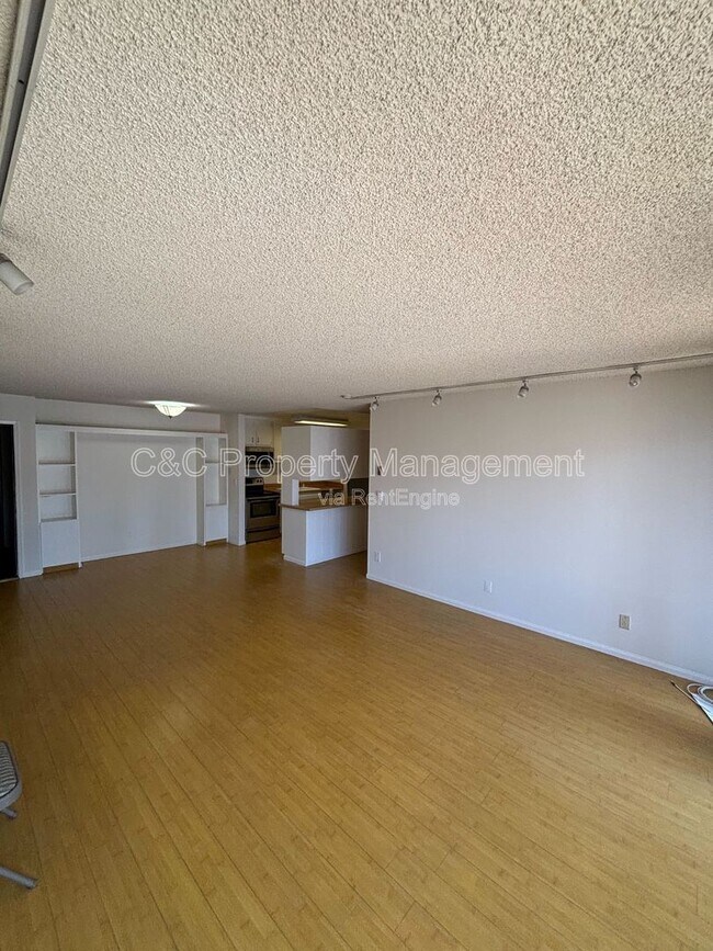 Foto del edificio - 802 Camino Real