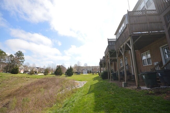 Building Photo - 509 Ruby Walk Dr