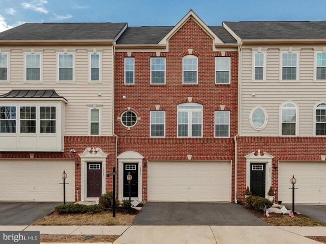 Photo - 22941 Chinkapin Oak Ter Townhome