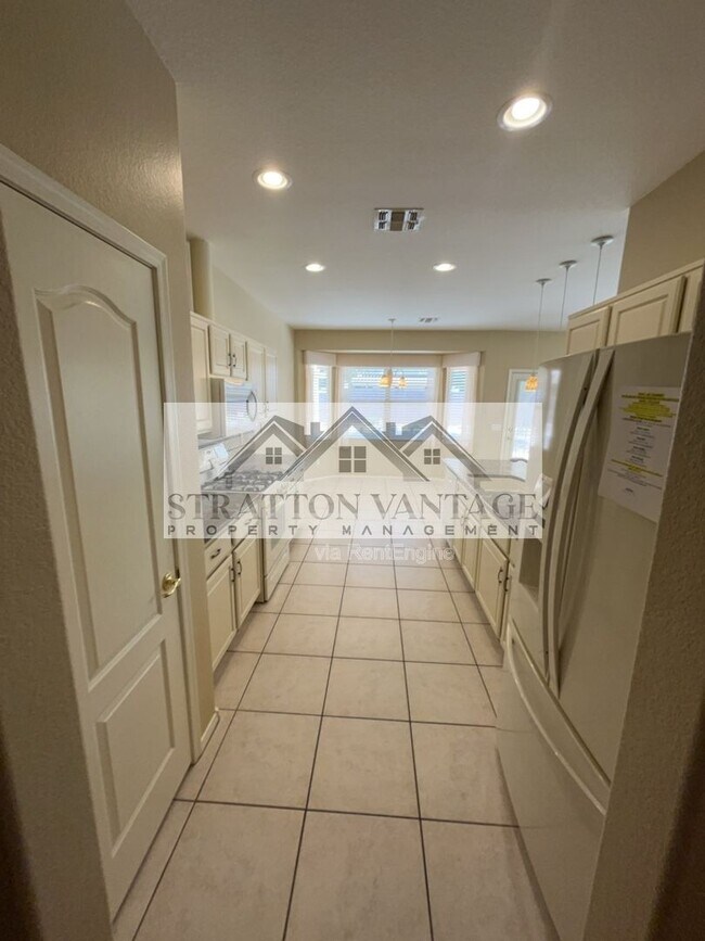 Foto del edificio - 6983 S Oxford Ln