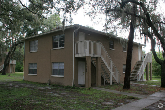 Building Photo - Palm Tree Apartments