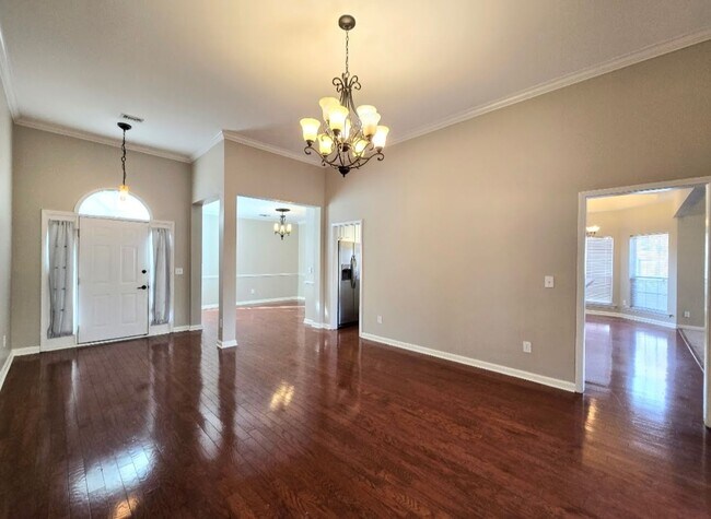 Foto del edificio - COMING SOON!!!