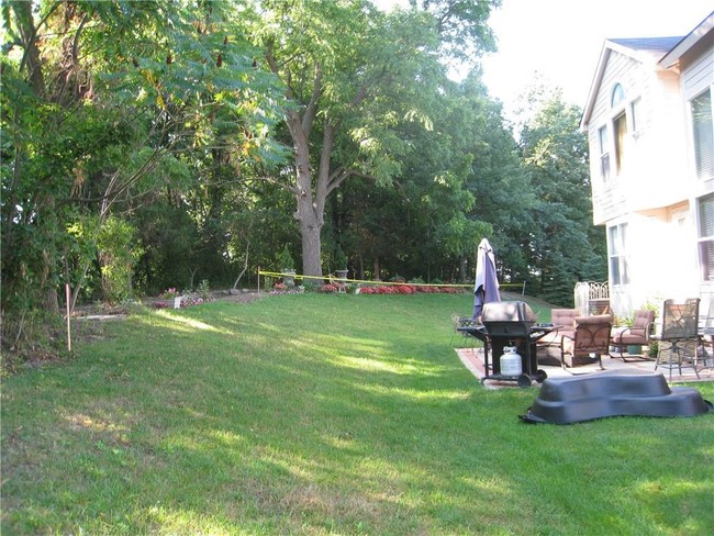 Building Photo - 4565 Appletree Ct