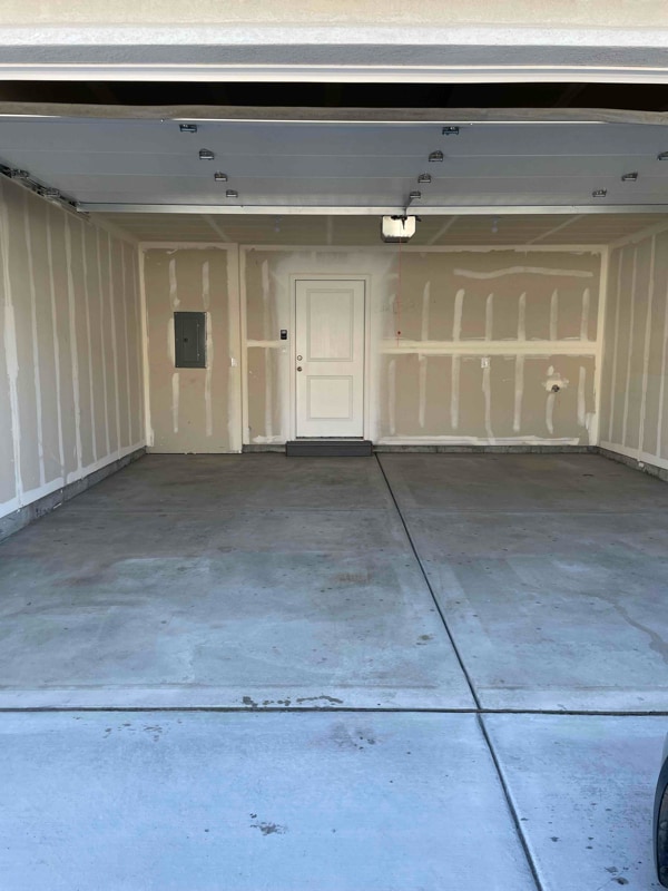 Building Photo - 8584 W Cordero Dr