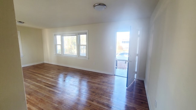 Foto del edificio - 2019 National St