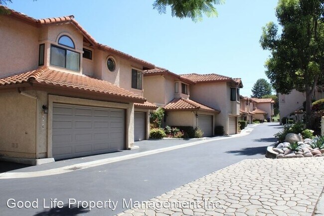 Building Photo - 2 br, 2.5 bath House - 518 San Andres Dr