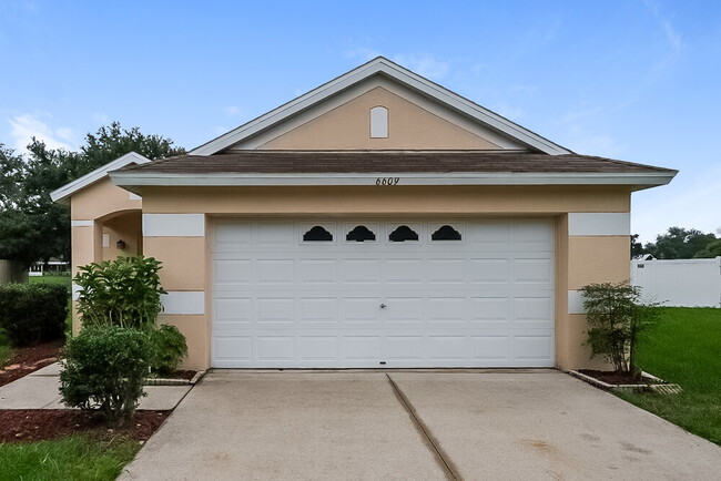 Building Photo - 6609 Northhaven Ct