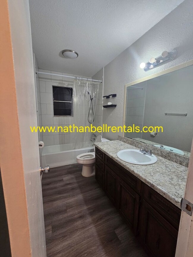 Foto del edificio - 3 bedroom/2 bath Home