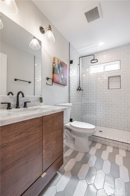 Foto del edificio - 4039 Clayton Ave W