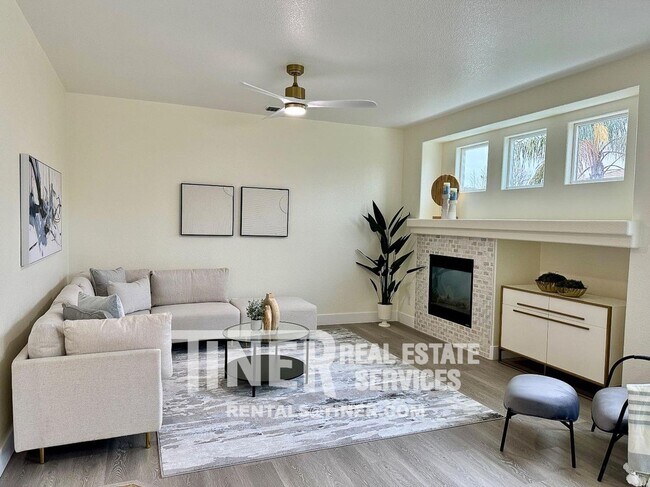 Building Photo - Stunningly Remodeld Home in Exceptional Ne...