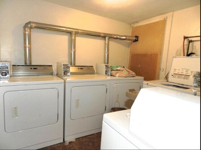 Foto del edificio - 232 Cambridge St