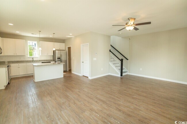 Foto del edificio - 3549 Bristol Ln