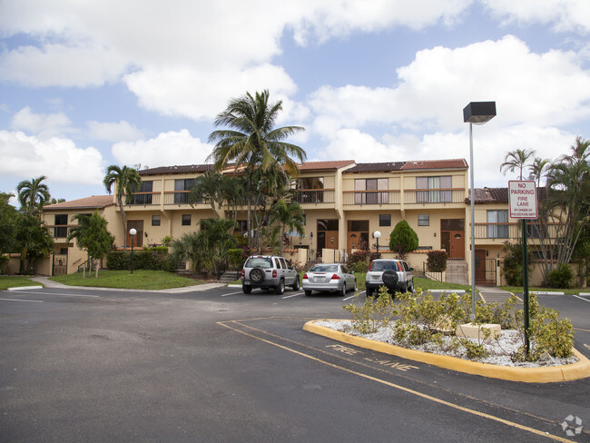 Foto del edificio - Del Rio Village Townhomes