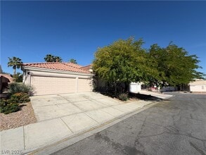 Building Photo - 1113 Heaton Ave