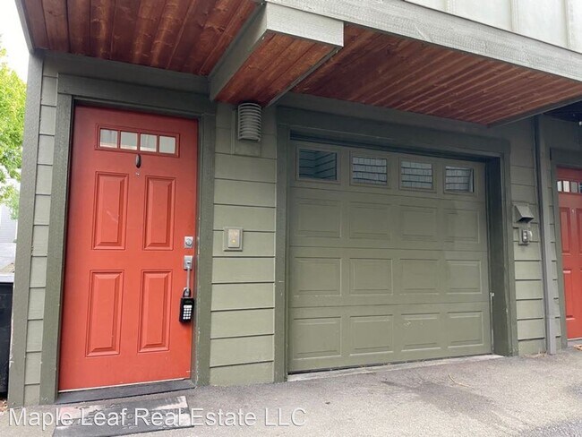 Foto del edificio - 3 br, 2.5 bath House - 11705D Greenwood Ave N