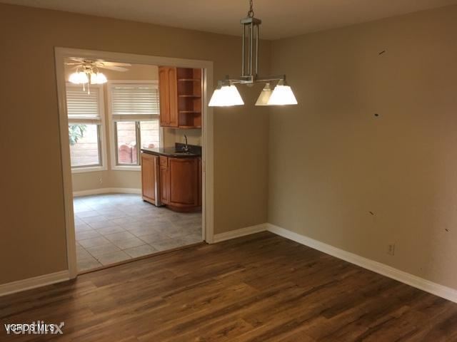 Building Photo - 4 br, 2 bath House - 1563 Feather Ave 1