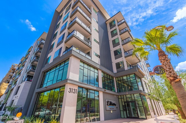 Foto del edificio - 3131 N Central Ave