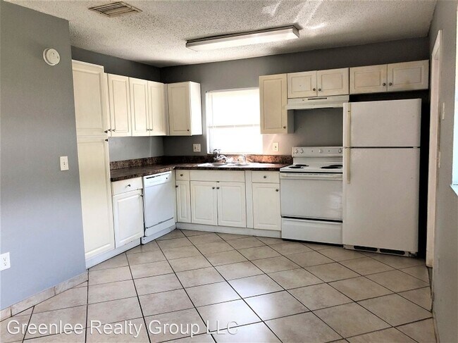 Building Photo - 2 br, 2 bath House - 6909 Betty Lou Ct.