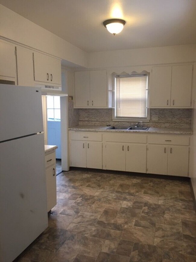 Foto del edificio - Remodeled Two bedroom Ranch $1150 per month